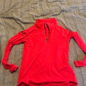 Quarter zip pull over under armour